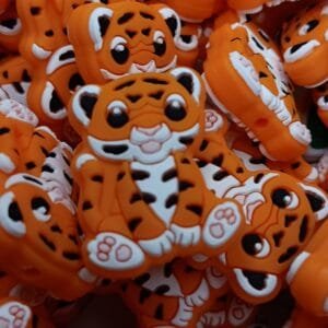 Tony the Tiger Silicone Focal Bead