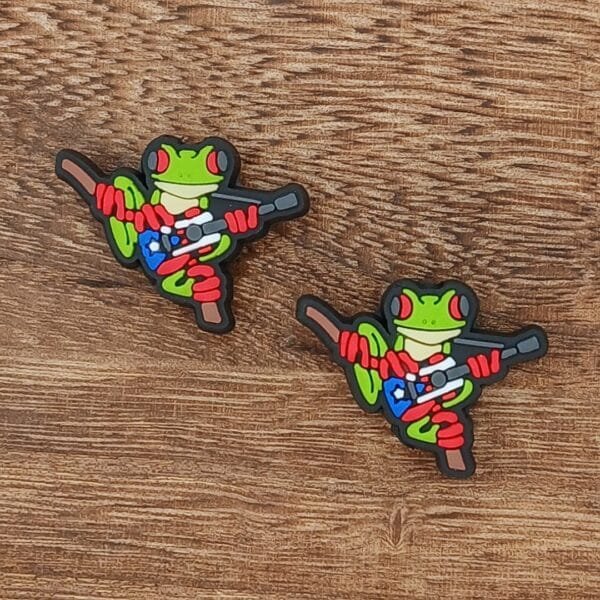 Tree Frog Soft PVC Focal Bead